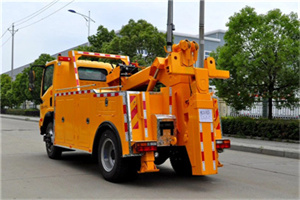 建始高速路拖车费